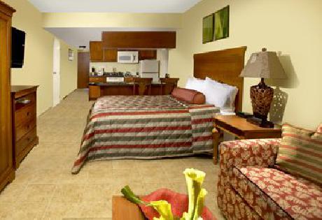 La Cabana Beach- Racquet Club