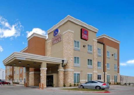 Comfort Suites Dallas