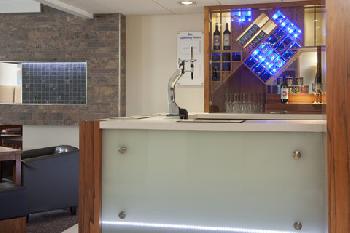 Holiday Inn Express GATWICK - CRAWLEY