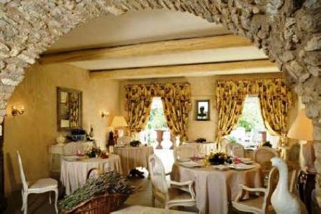 Hostellerie Le Roy Soleil