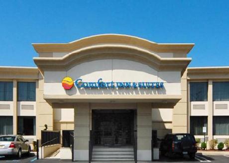 Comfort Inn & Suites