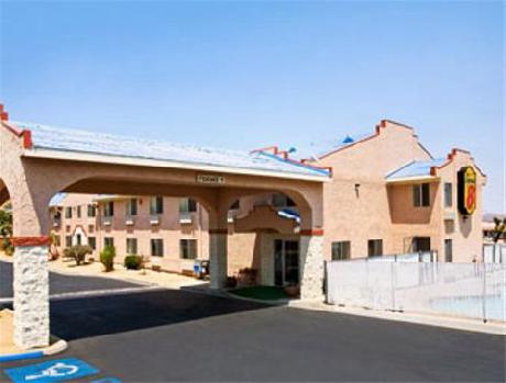 Super 8 Yucca Val/Joshua Tree Nat Pk Area