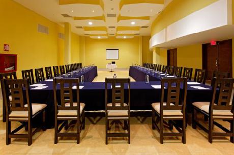 Holiday Inn Express NUEVO LAREDO