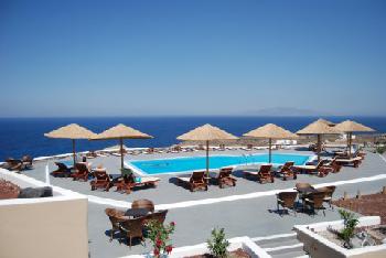 Art Maisons Aspaki and Oia Castle