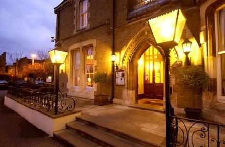 Cotswold Lodge Hotel