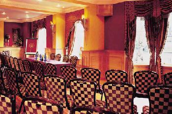 BEST WESTERN Willow Bank Hotel