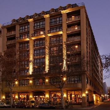 Aqualuna Beach Resort