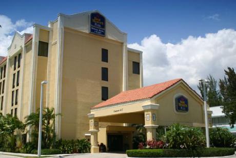 BEST WESTERN PLUS Kendall Hotel & Suites