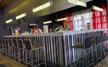 Elba Carlota Beach And Convention Resort