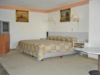 Reforma Avenue Hotel