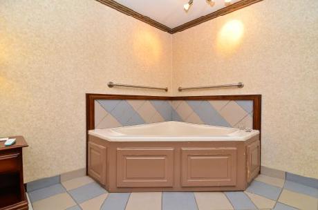 BEST WESTERN Garden Inn & Suites