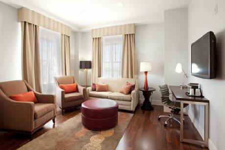 Hotel Indigo BATON ROUGE DOWNTOWN