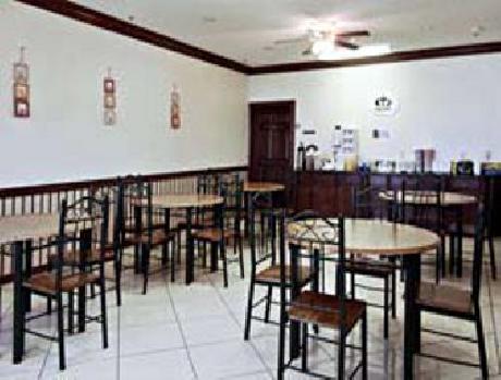 Super 8 Alamo/McAllen Area