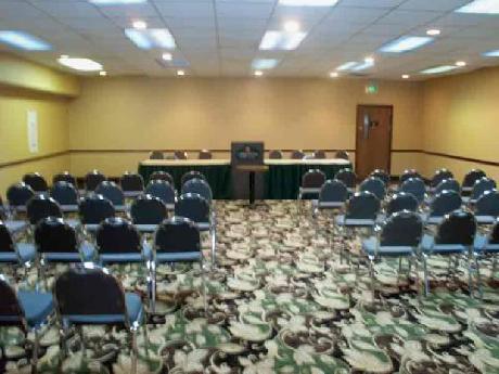 La Quinta Inn & Suites Indianapolis South