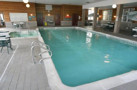Holiday Inn Express Hotel & Suites ALLEN PARK-DEARBORN
