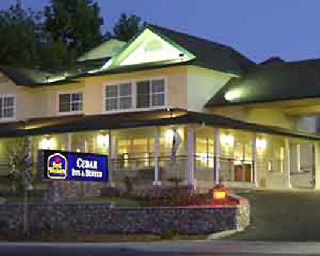 BEST WESTERN PLUS Cedar Inn & Suites