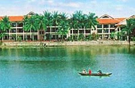 Dong An Beach Resort