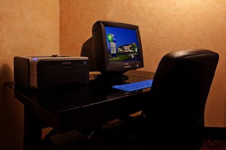 Holiday Inn Express TIFFIN