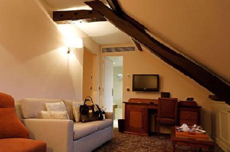 Queen Mary Hotel Paris