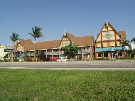 Wakulla Suites