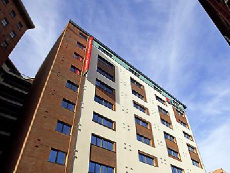 ibis Belfast City Centre