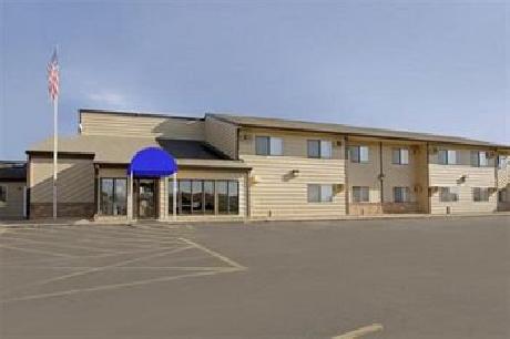 Waconia Inn and Suites