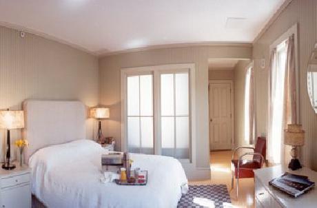 The Porches Inn At MASS MoCA