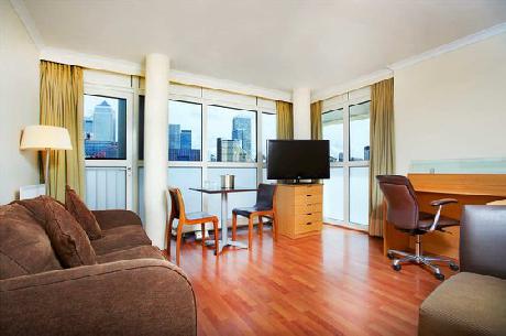 Hilton London Docklands Riverside