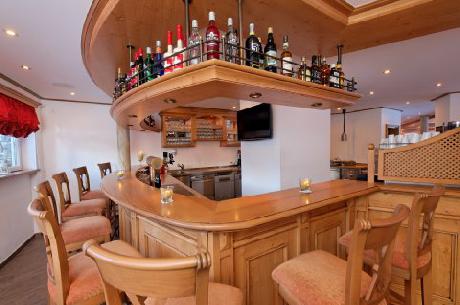 Matterhorn Valley Hotel Desiree