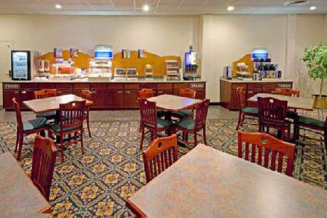 Holiday Inn ELMIRA-HORSEHEADS