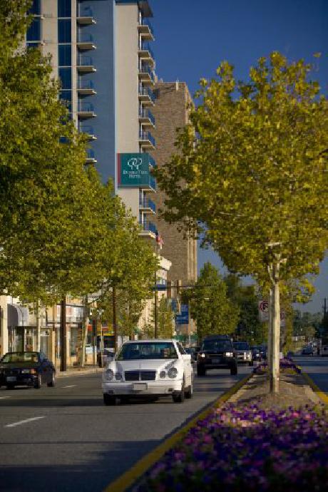 BETHESDA DOUBLETREE HOTEL