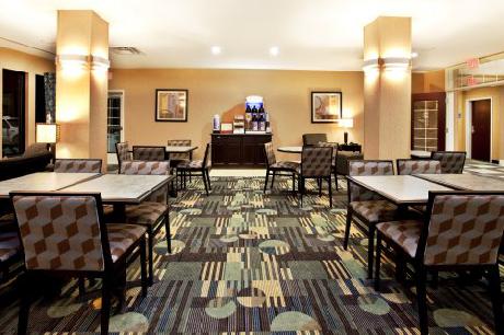 Holiday Inn Express Hotel & Suites BATON ROUGE -PORT ALLEN