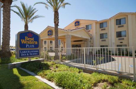 BEST WESTERN PLUS Lake Elsinore Inn & Suites