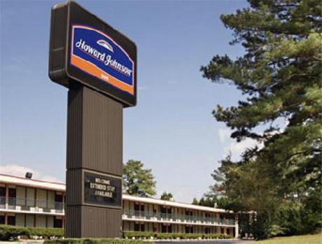 Howard Johnson Inn and Suites Griffin