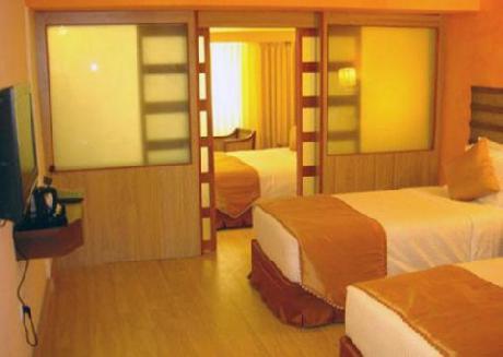 Quality Inn Sabari Resorts