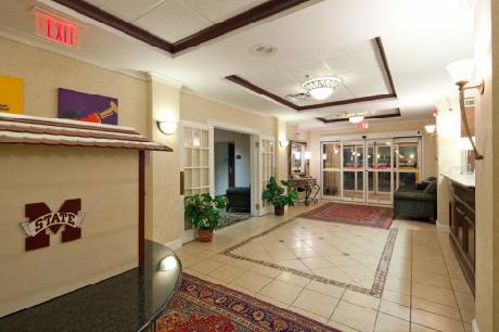 Holiday Inn Express Hotel & Suites STARKVILLE