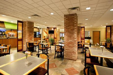 Holiday Inn Express Hotel & Suites CHICAGO-MIDWAY AIRPORT