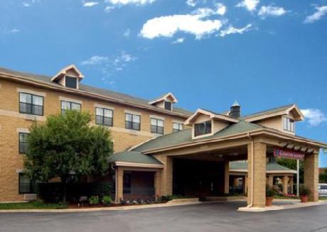 Comfort Suites Aurora
