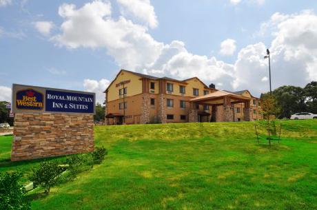 BEST WESTERN PLUS Royal Mountain Inn & Suites