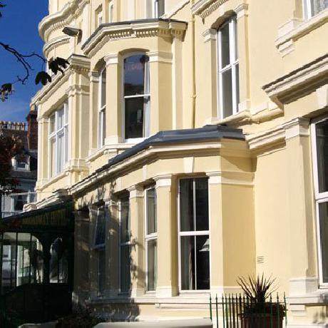 The Broadway Hotel Llandudno