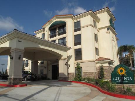 La Quinta Inn & Suites Hawaiian Gardens
