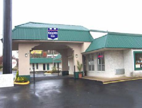 Knights Inn Hurricane Mills