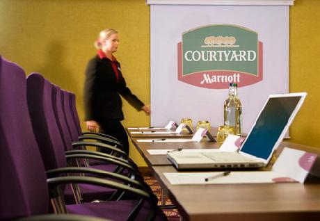 Courtyard London Gatwick Airport