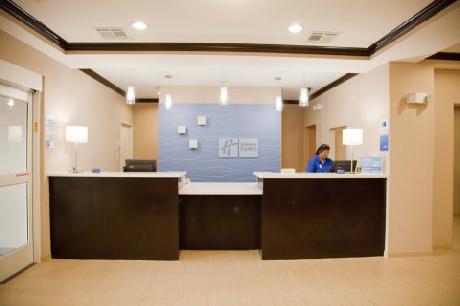 Holiday Inn Express Hotel & Suites PORT LAVACA