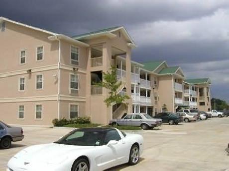 Sun Suites New Orleans West Metairie