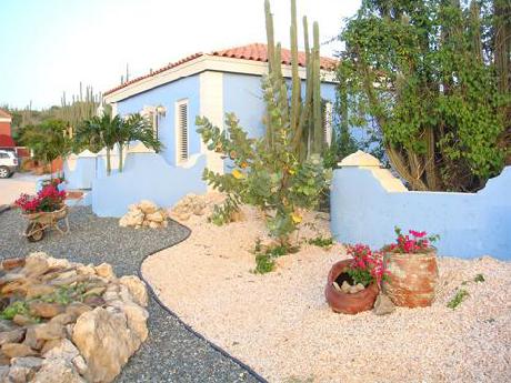 Cunucu Arubiano Eco Villas