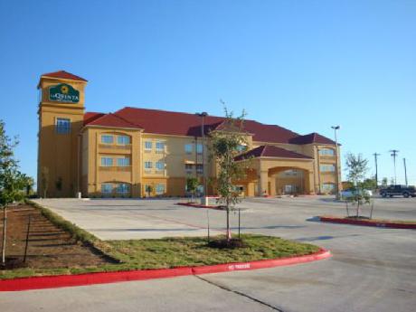 La Quinta Inn and Suites Kyle