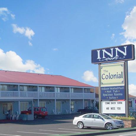 Colonial Inn Ellsworth