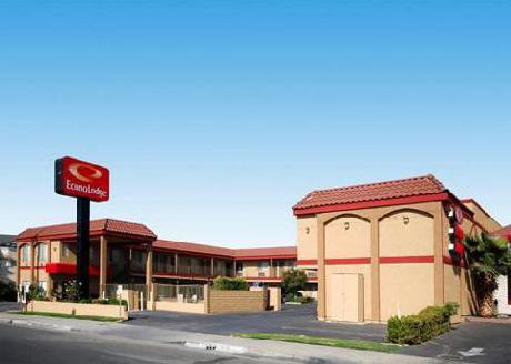 Econo Lodge Near Home Depot Center