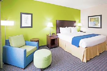 Holiday Inn Express Hotel & Suites KNOXVILLE-FARRAGUT